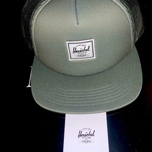 Herschel Supply Hat